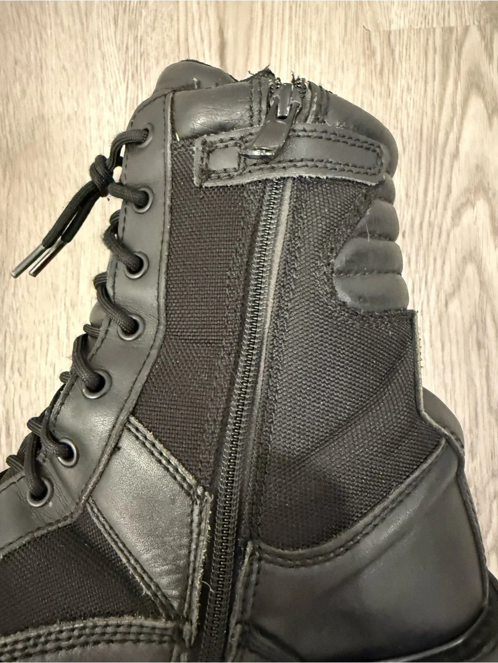 Thorogood Men's Black Tactical Lace-Up Boots